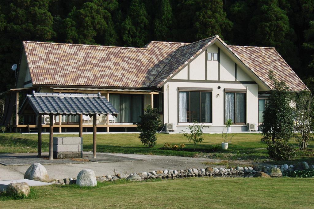 Minshuku Hoshi No Sumika Hotel Shibushi Exterior photo
